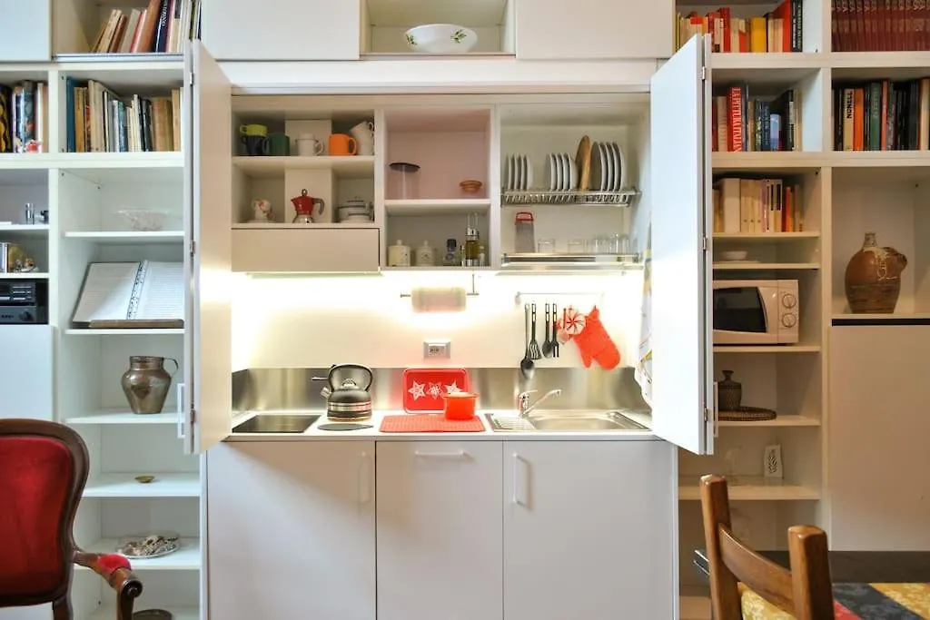 Apartment - Studio Anthurium Florencia 0*,  Italia